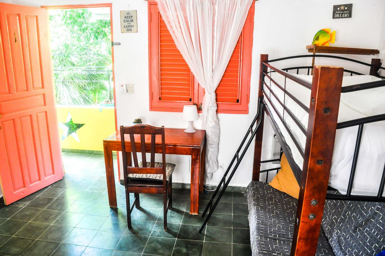 לאס טרנאס Casa Delfin Guest House מראה חיצוני תמונה