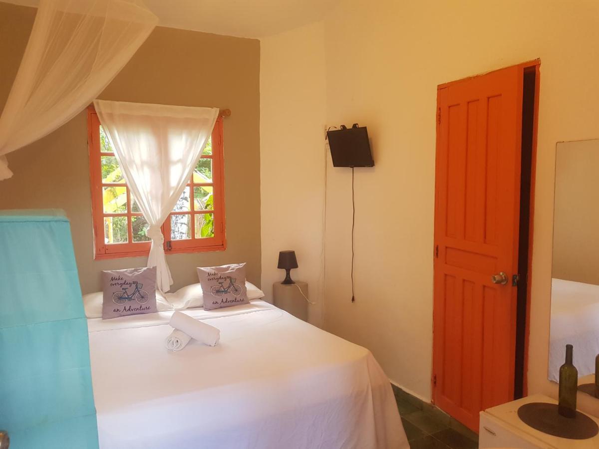 לאס טרנאס Casa Delfin Guest House מראה חיצוני תמונה